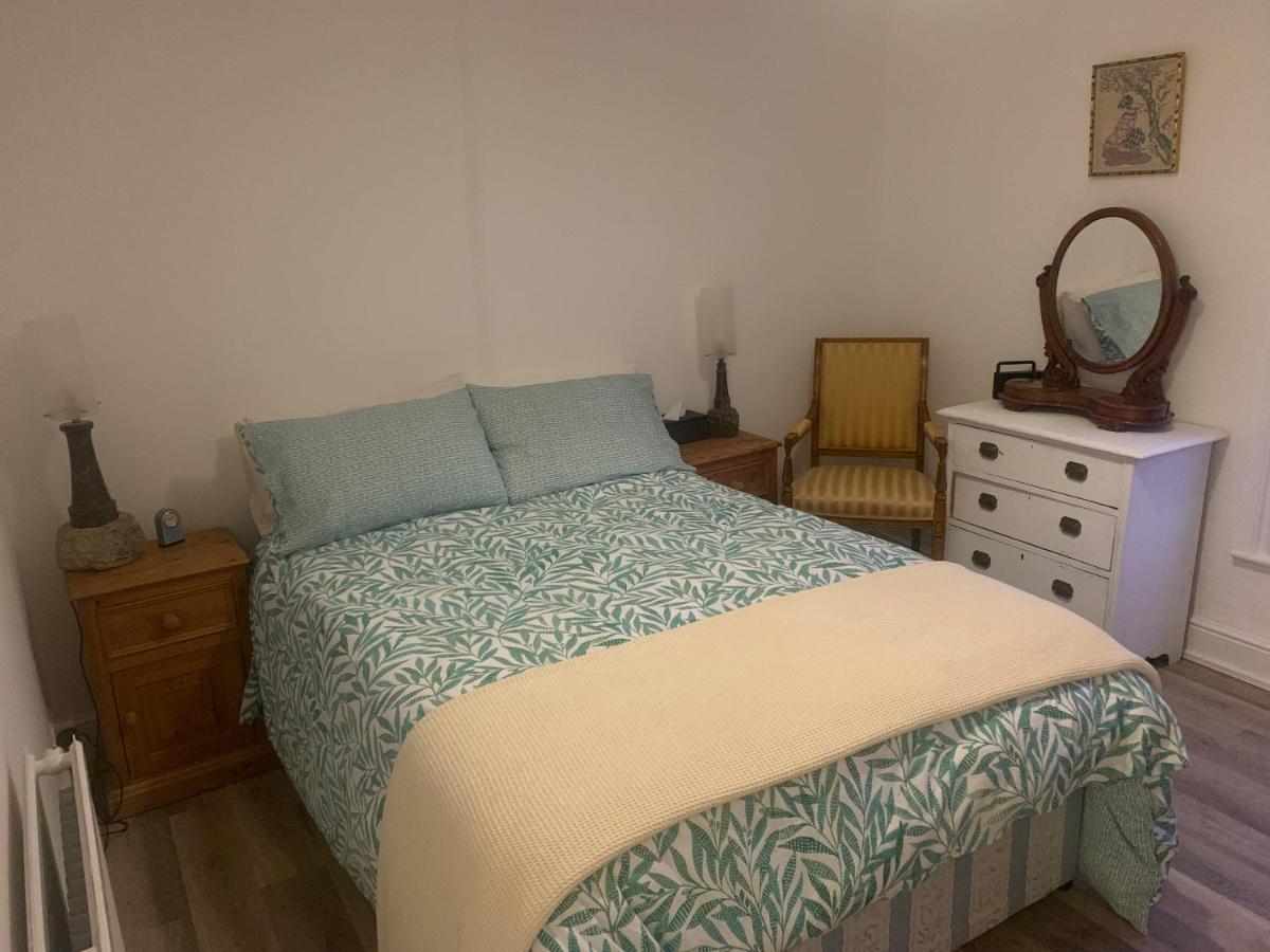 Queens Cottage Солсбери Экстерьер фото